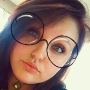 Meet your Posher, Scarlett